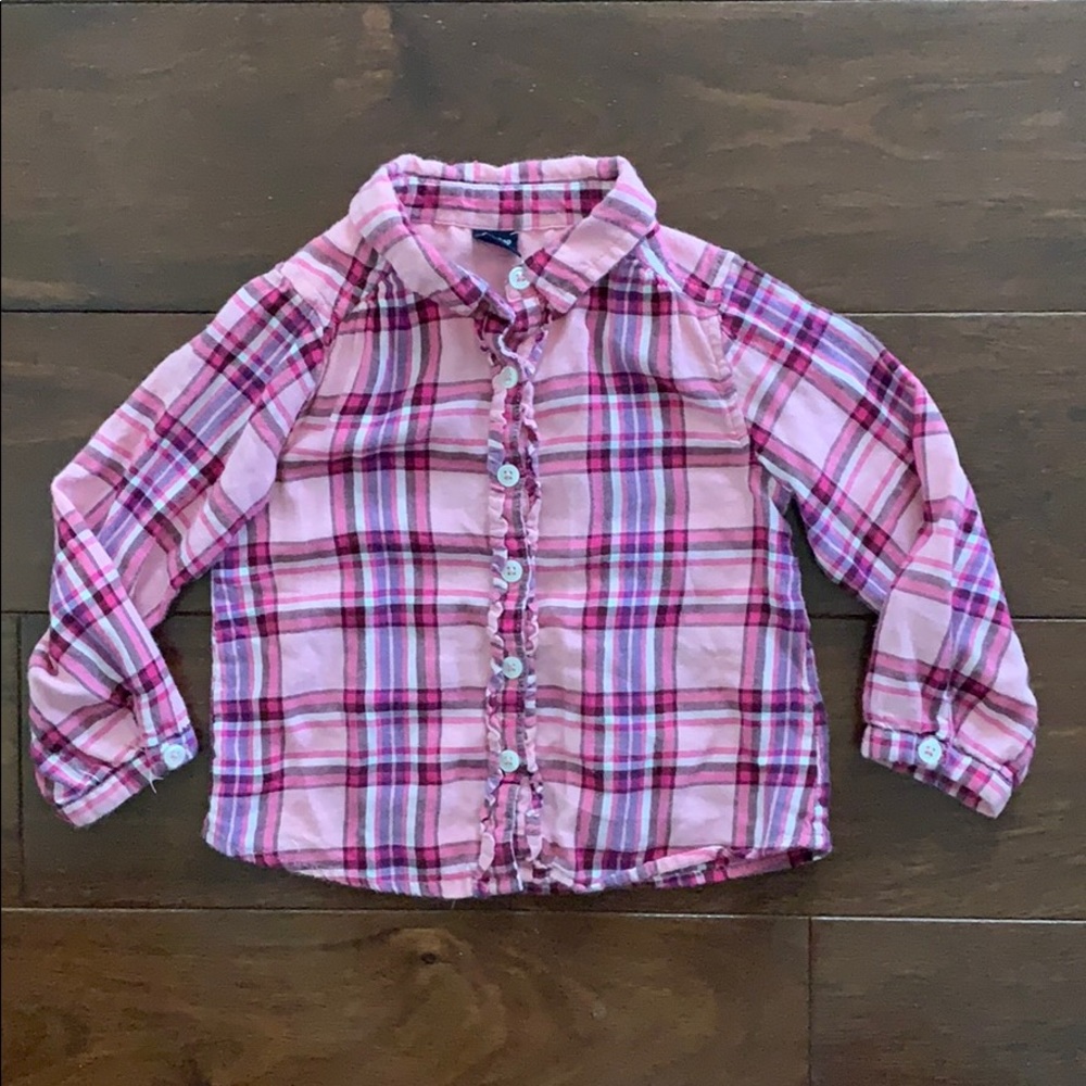 GAP Button Down Shirt